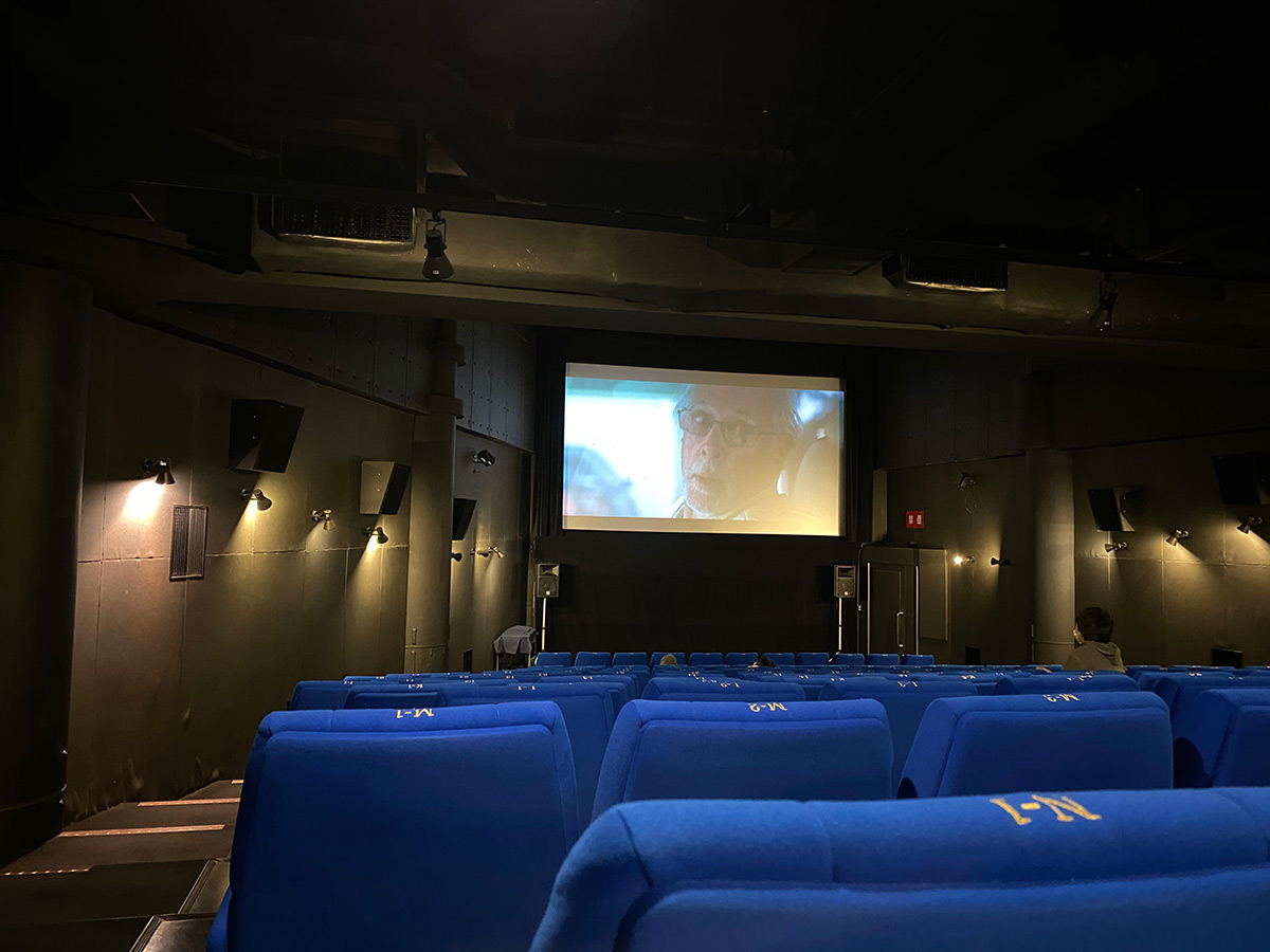 ヒューマントラストシネマ渋谷 シアター2番で一番見やすい席 おすすめの座席 Cinetabi